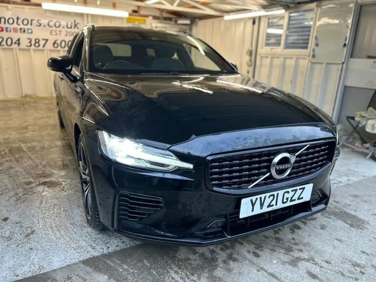 2021-volvo-v60-20-t6-r-design-340bhp-big-6