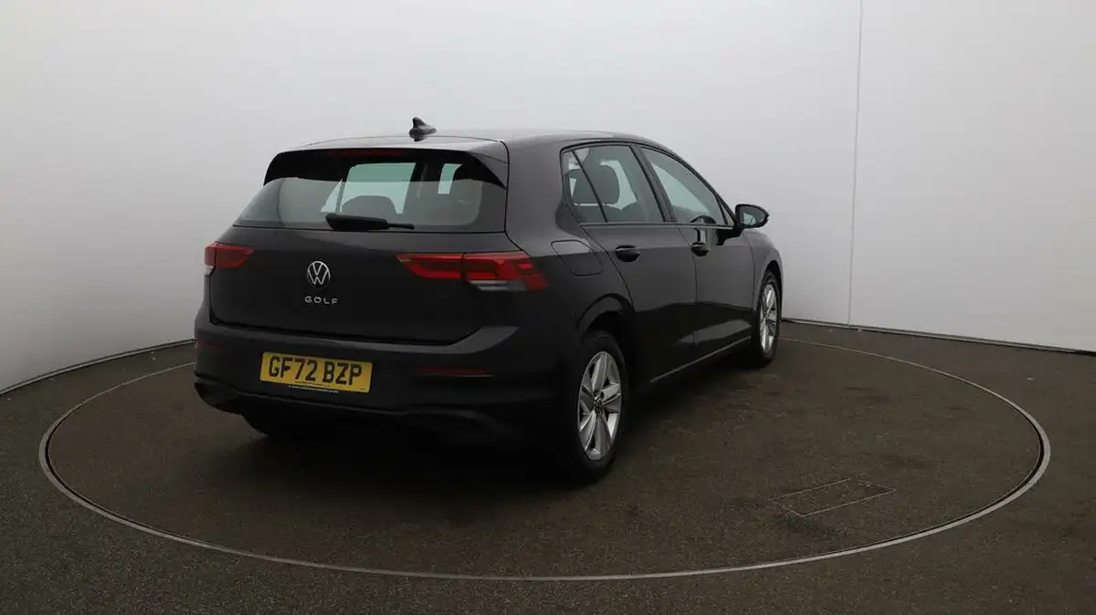 2022-volkswagen-golf-15-tsi-life-150ps-hatchback-big-46