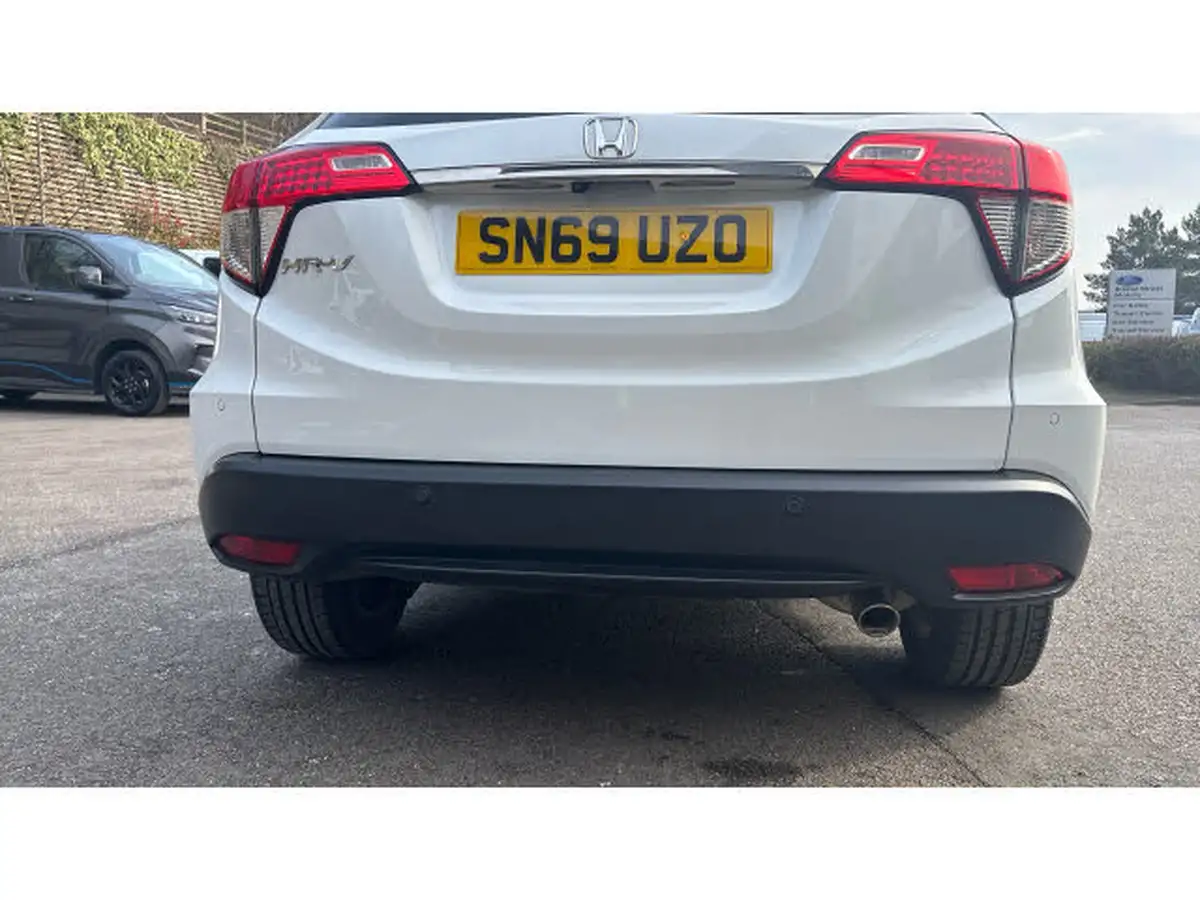 2020-honda-hr-v-16-i-dtec-se-big-52