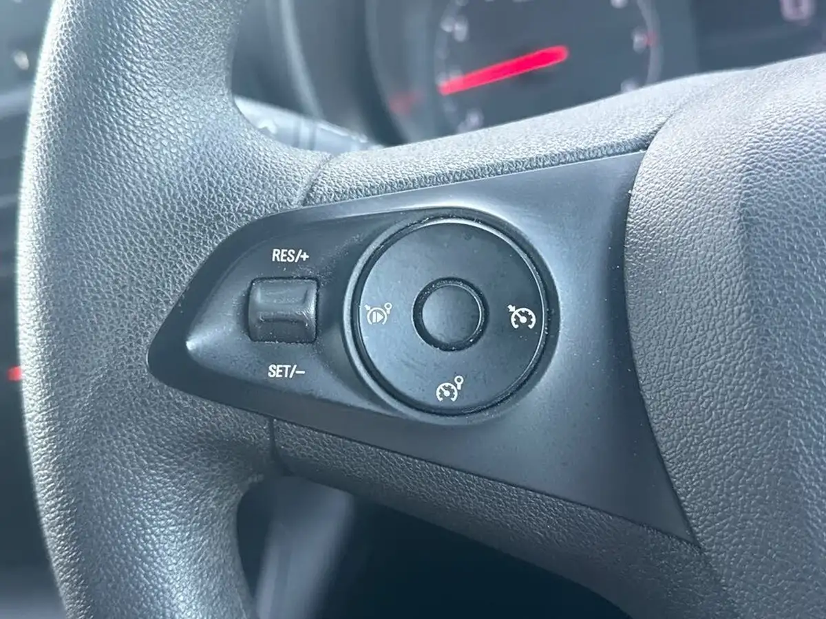 2021-vauxhall-combo-15cdti-dynamic-2300-100pseu6dt-l1h1-panel-big-15