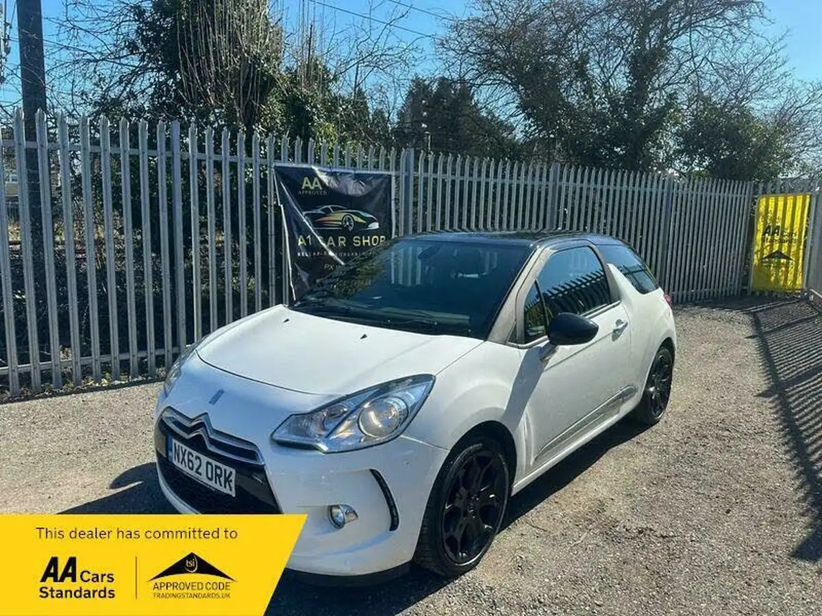 2012-citroen-ds3-16-dstyle-plus-big-2