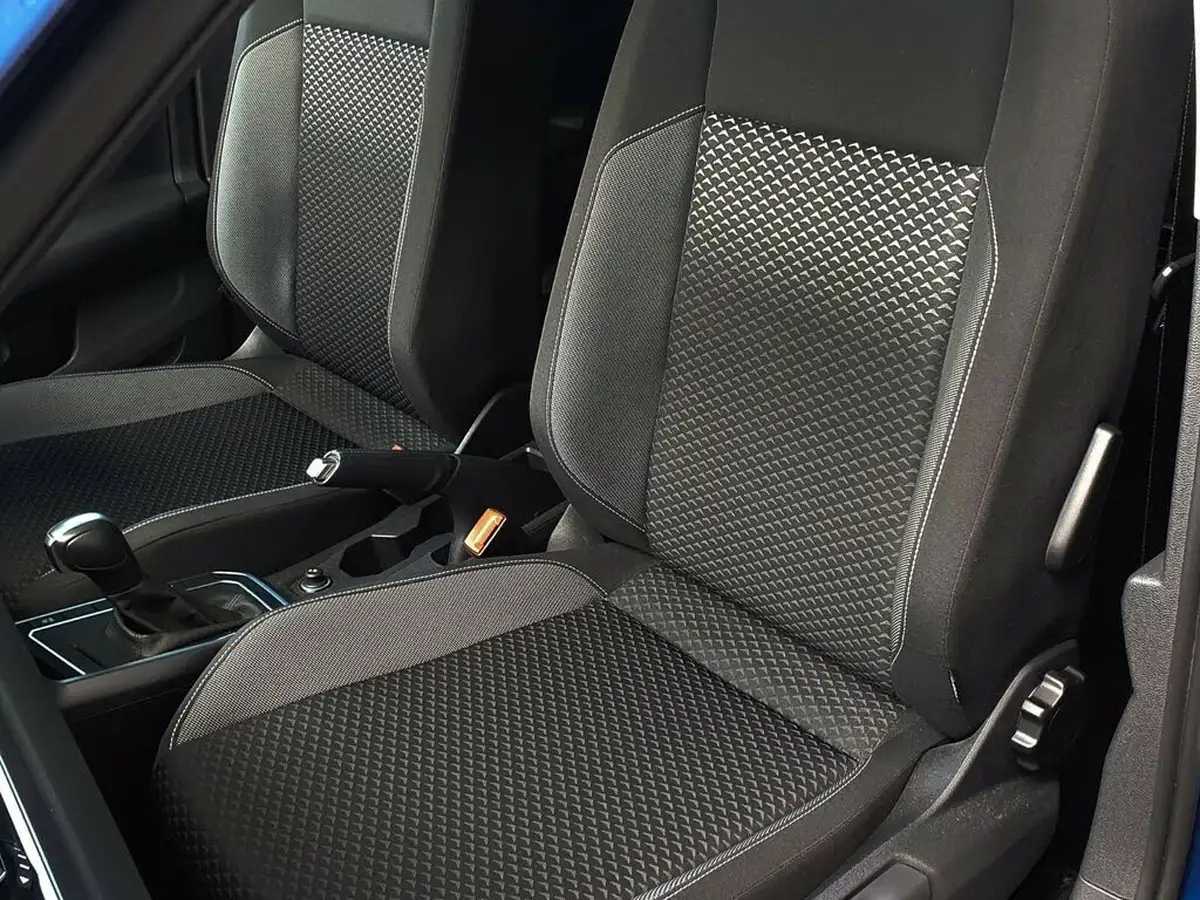 2021-volkswagen-polo-10-tsi-active-dsg-big-8