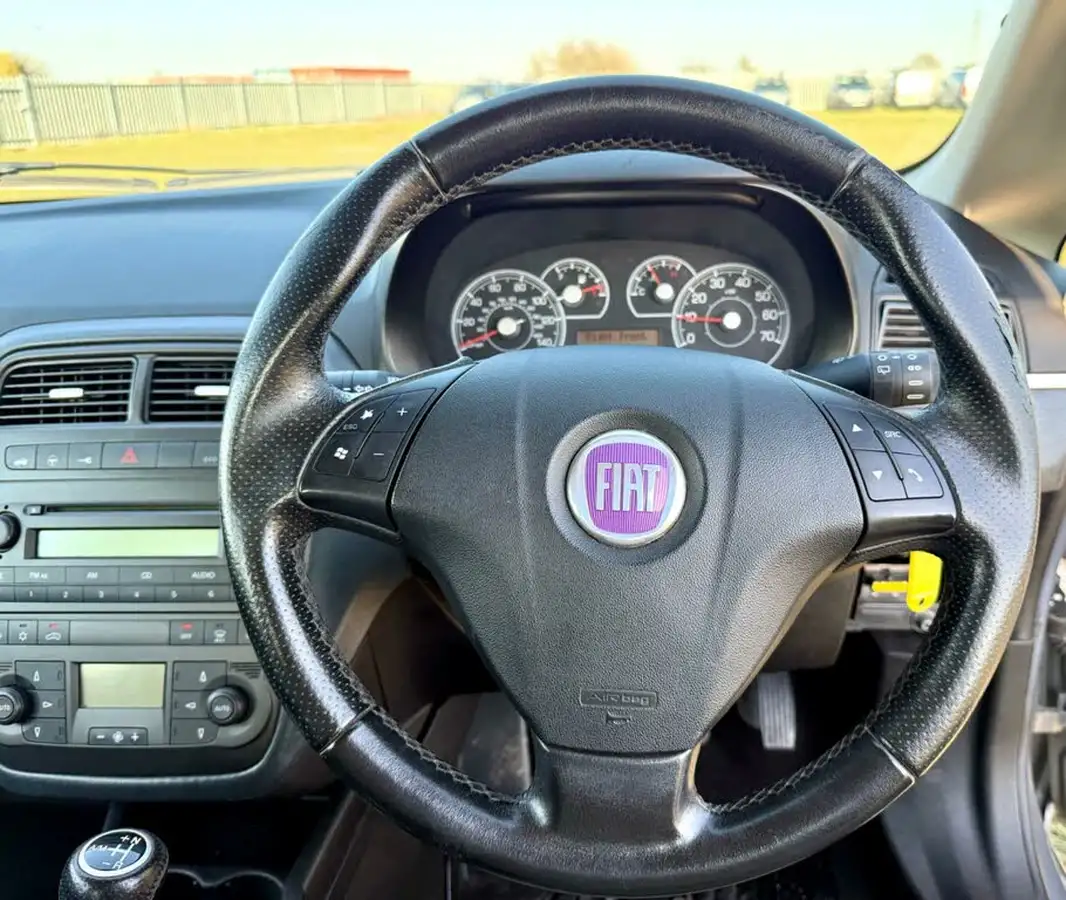 2008-fiat-grande-punto-14-eleganza-5d-big-6
