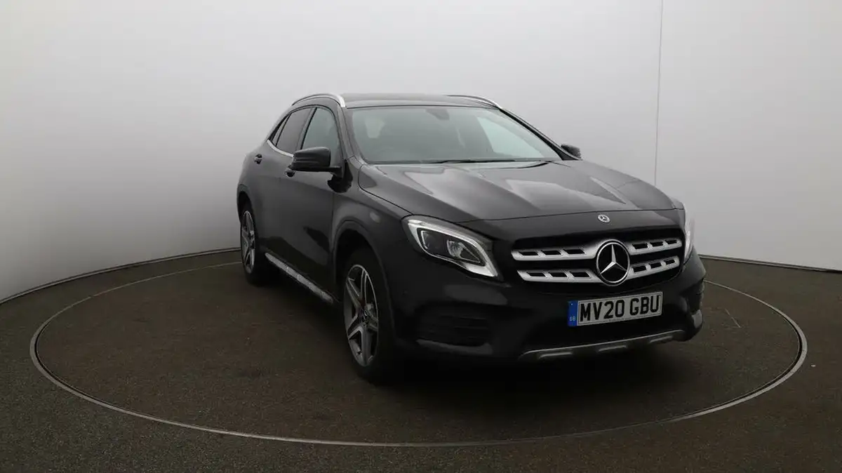 2020-mercedes-benz-gla-class-16-gla-180-amg-line-edition-7g-dct-big-39