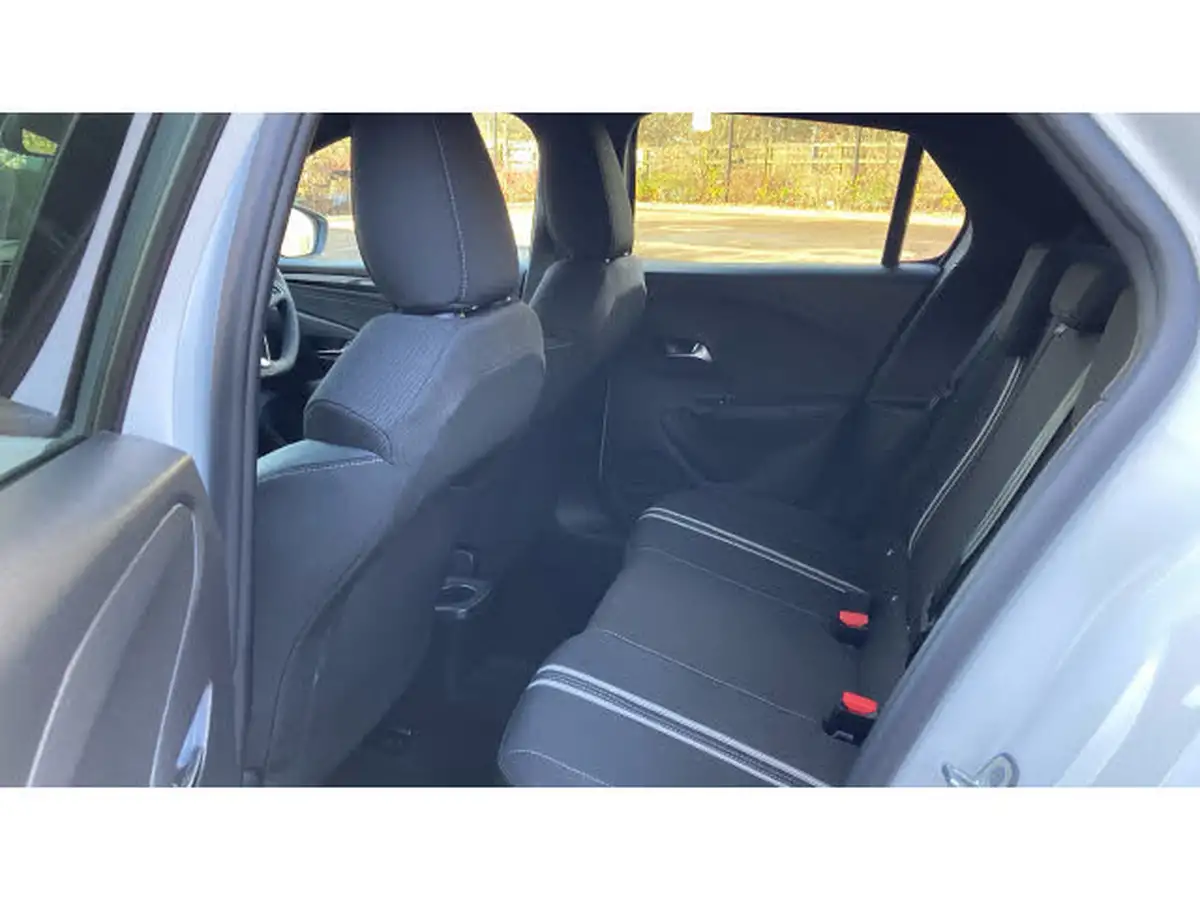 2024-vauxhall-corsa-12-turbo-gs-100ps-big-15