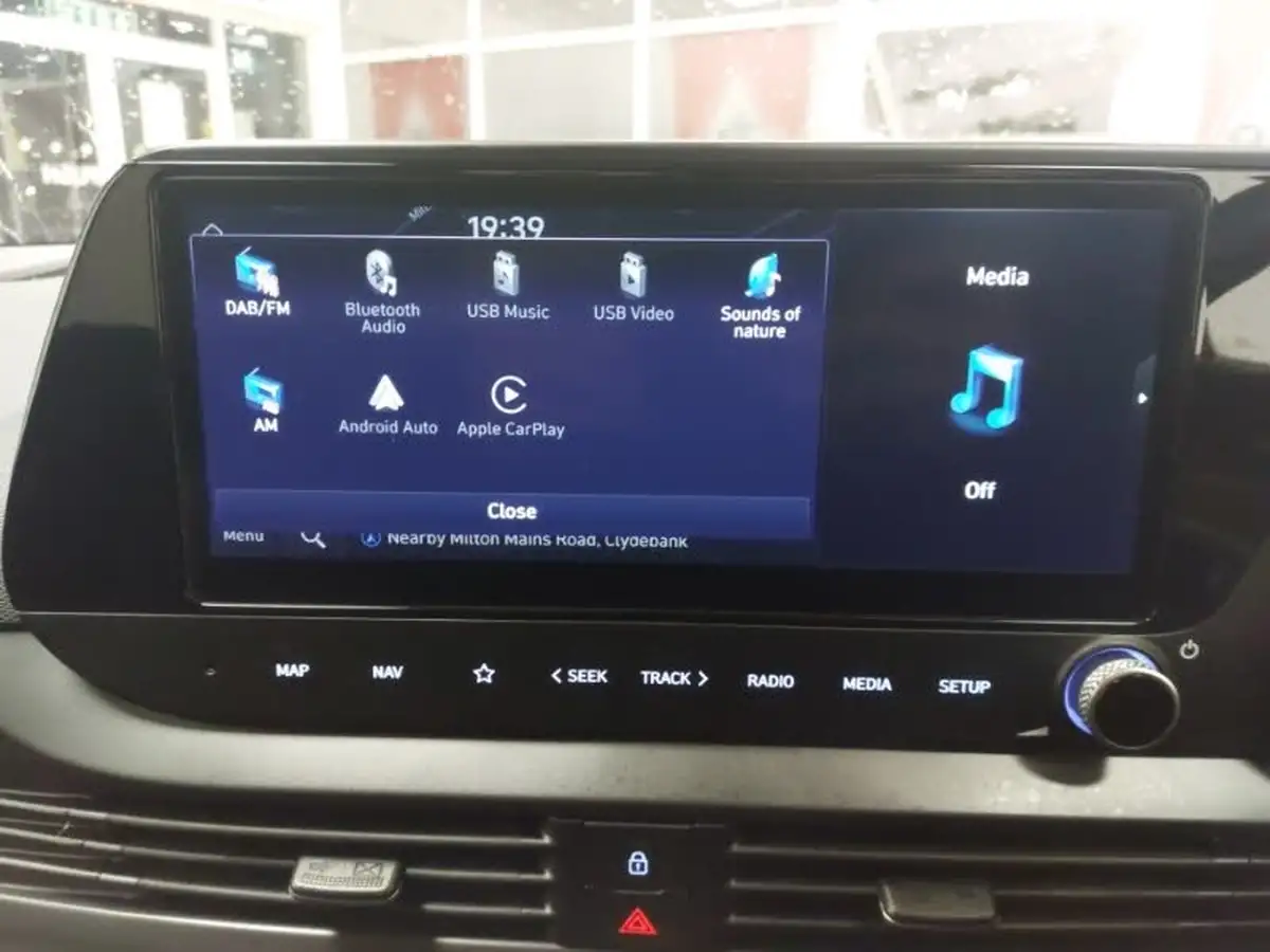 2023-hyundai-bayon-10-t-gdi-premium-120ps-dct-big-16