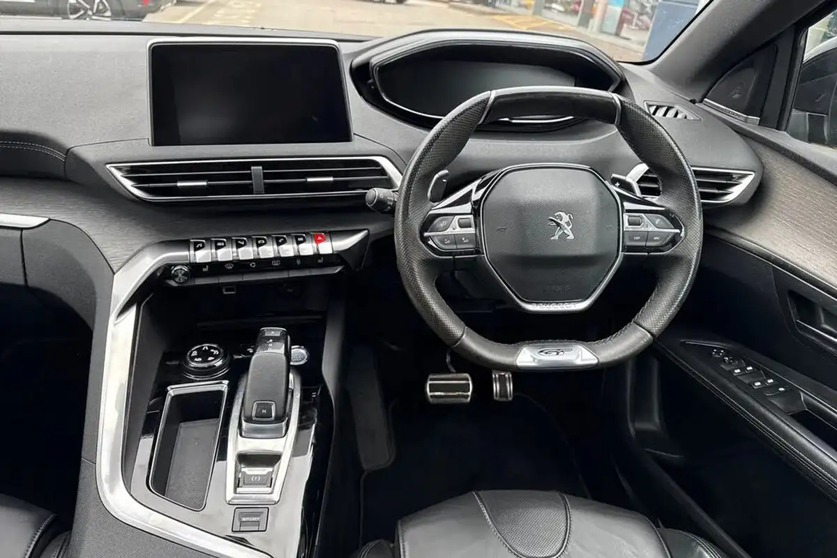 2019-peugeot-3008-suv-20-bluehdi-gt-20-bluehdi-big-17