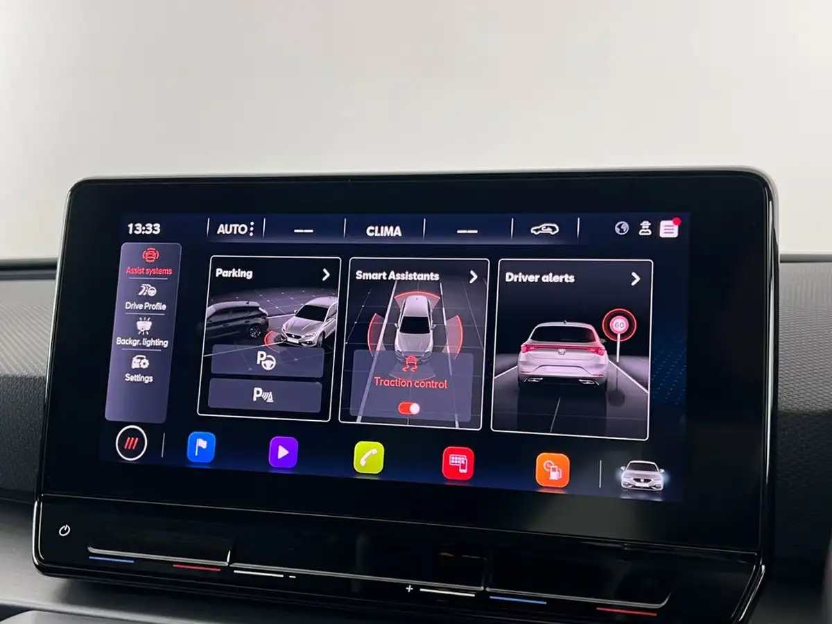 2021-seat-leon-15-etsi-fr-hatchback-big-25