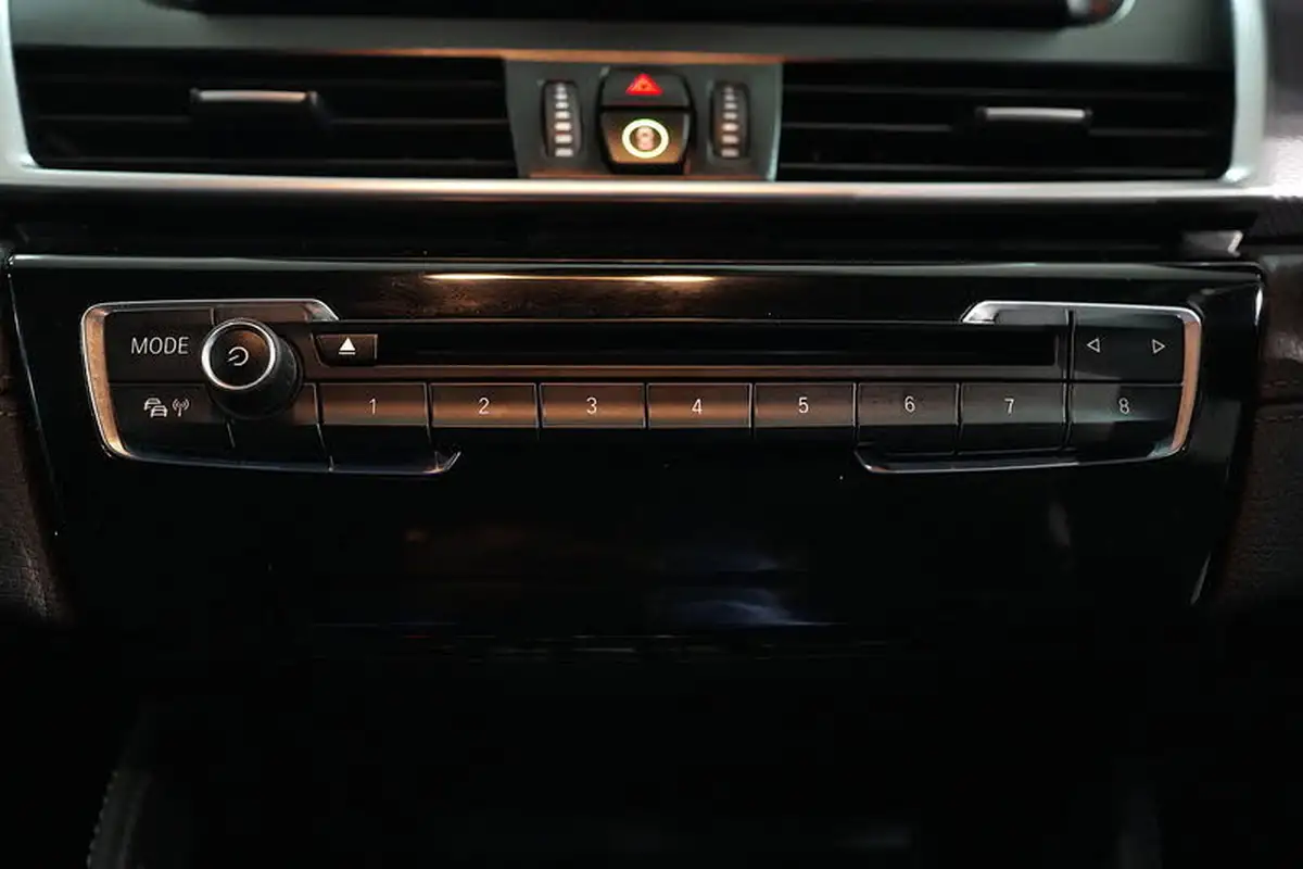 2019-bmw-2-series-20-220i-m-sport-189bhp-active-tourer-5d-dct-big-37