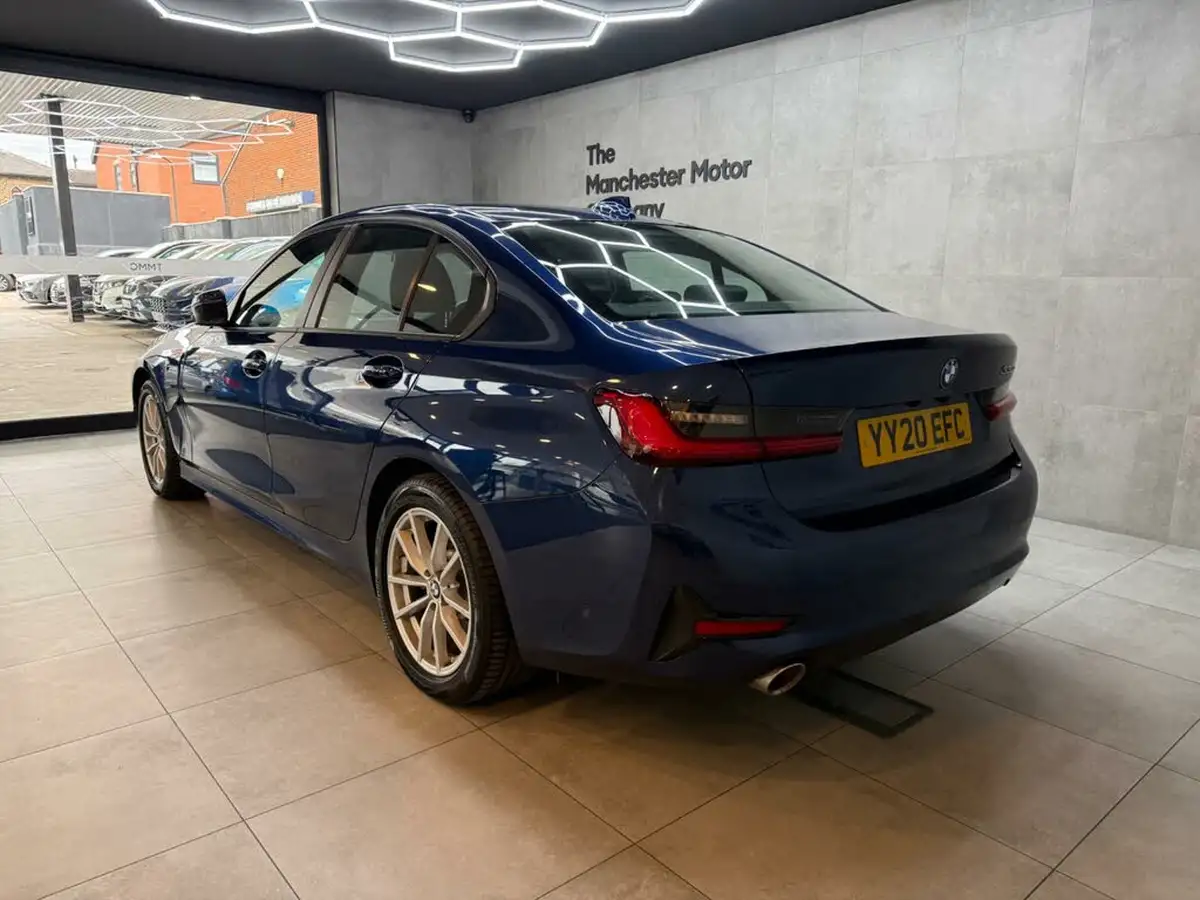 2020-bmw-3-series-20-330e-se-pro-saloon-4d-big-2