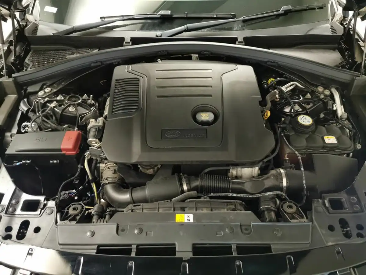 2021-land-rover-range-rover-velar-20-d200-velar-edition-big-32