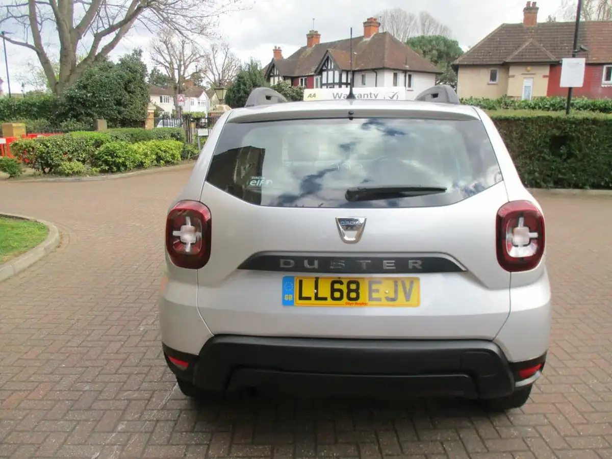 2018-dacia-duster-16-sce-essential-big-7