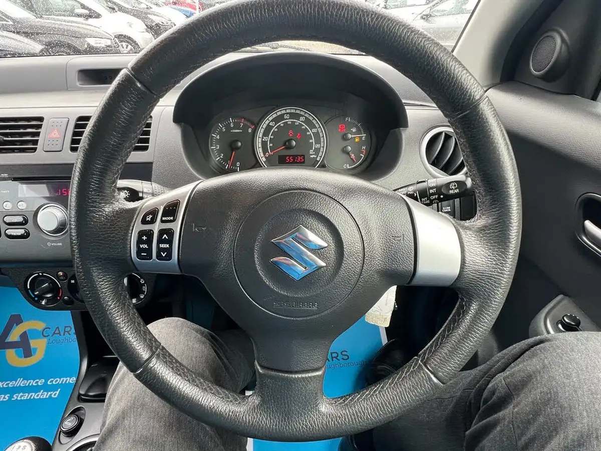 2009-suzuki-swift-13-gl-5d-big-36