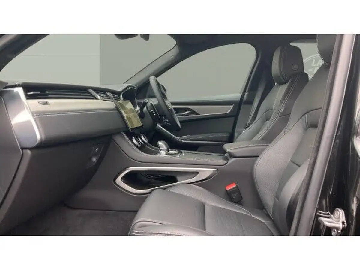 2024-jaguar-f-pace-20-d200-r-dynamic-s-big-2