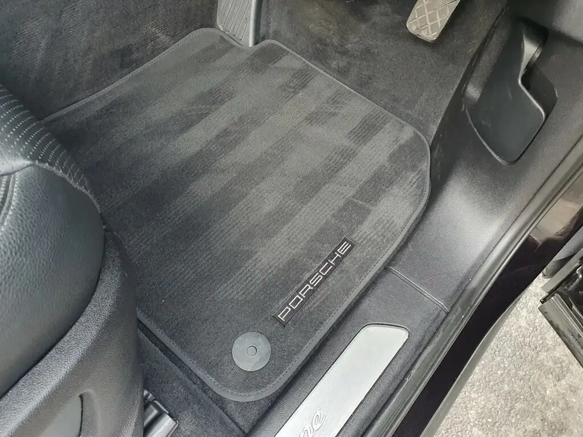 2018-porsche-cayenne-30-v6-big-27