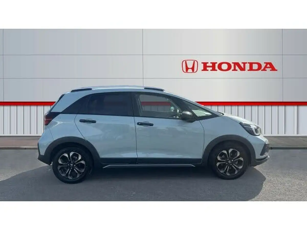 2023-honda-jazz-15-i-mmd-crosstar-advance-big-4