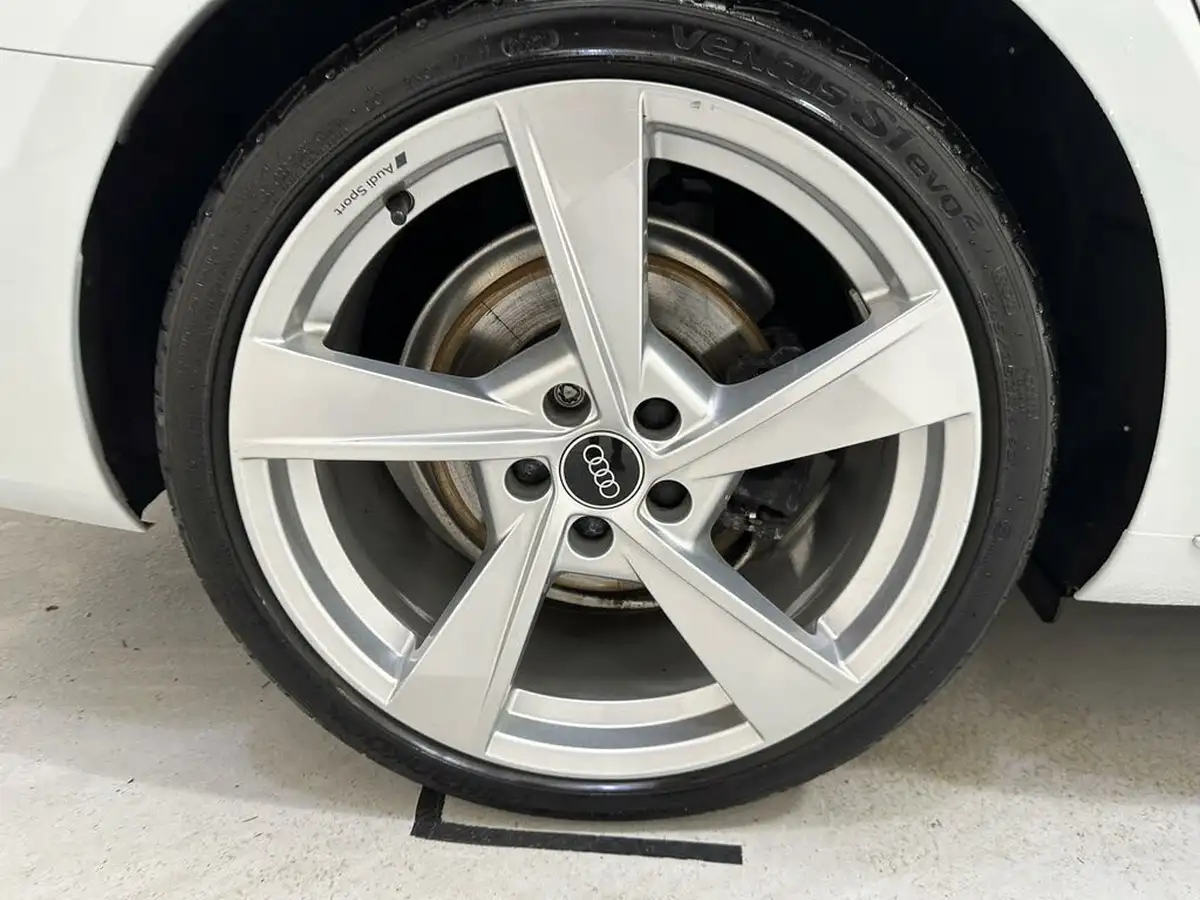 2023-audi-a4-avant-20-35-tdi-s-line-big-37