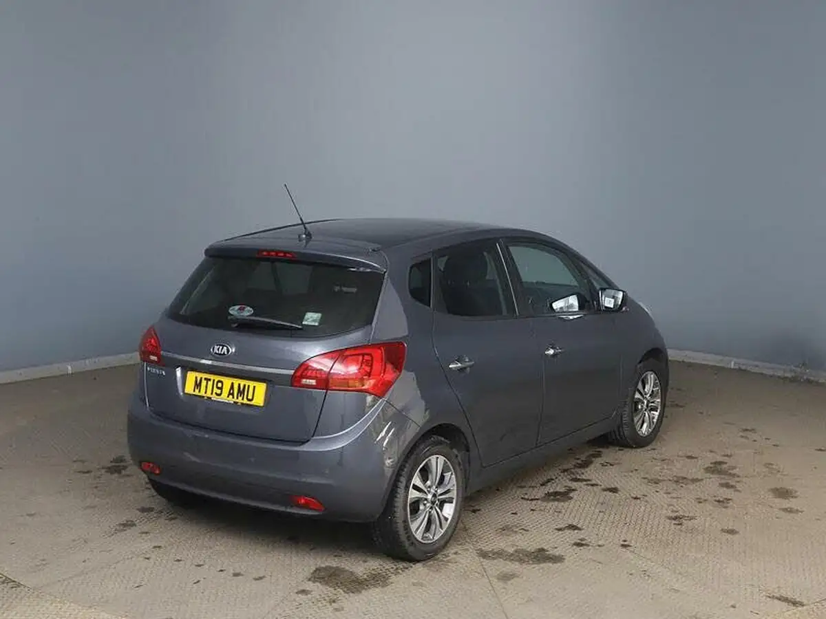 2019-kia-venga-16-4-auto-big-7