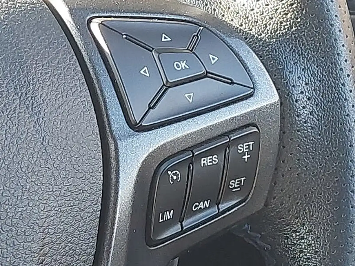 2021-ford-ranger-20-ecoblue-raptor-big-13