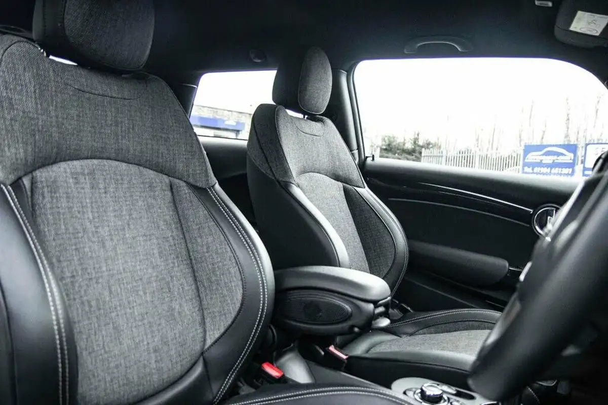 2021-mini-cooper-e-cooper-s-2-big-22