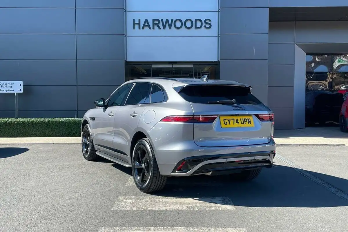 2024-jaguar-f-pace-20-p400e-r-dynamic-se-black-big-14