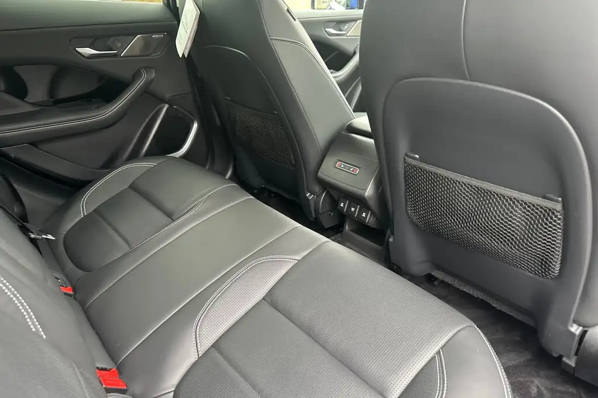 2019-jaguar-i-pace-ev400-hse-big-24