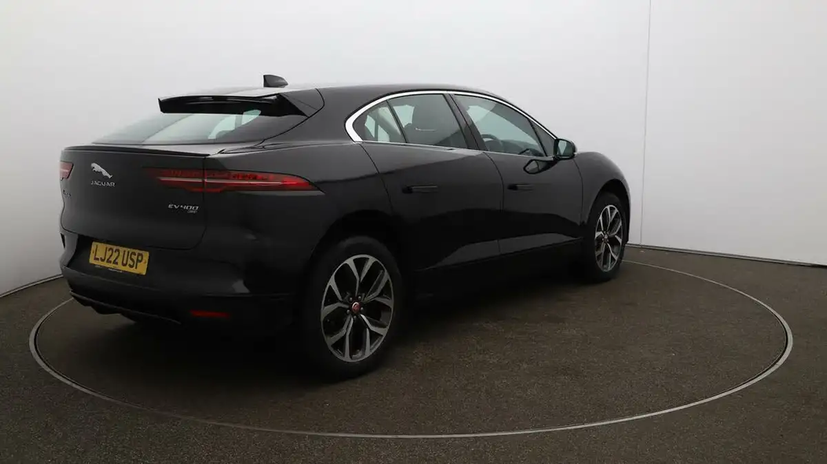 2022-jaguar-i-pace-ev400-hse-big-46