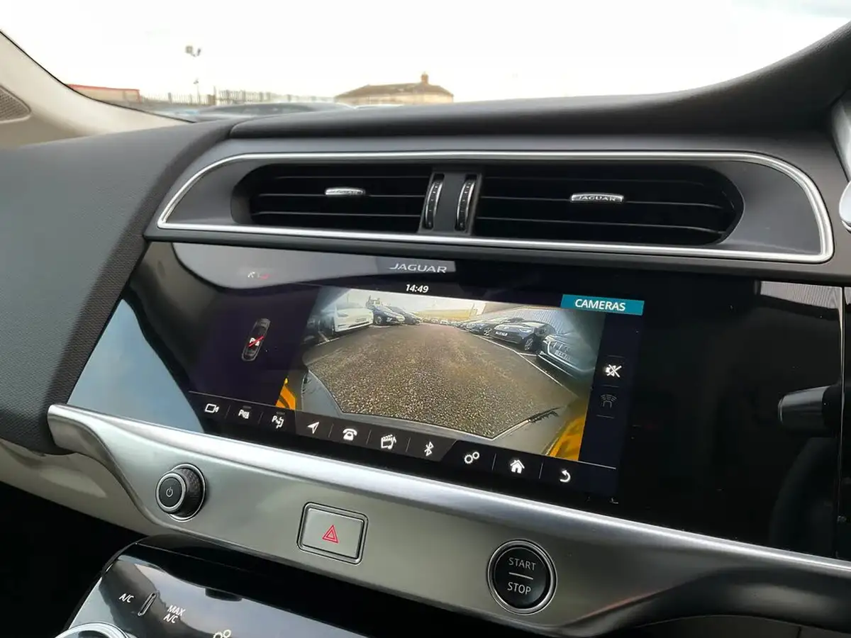 2019-jaguar-i-pace-ev400-se-big-36