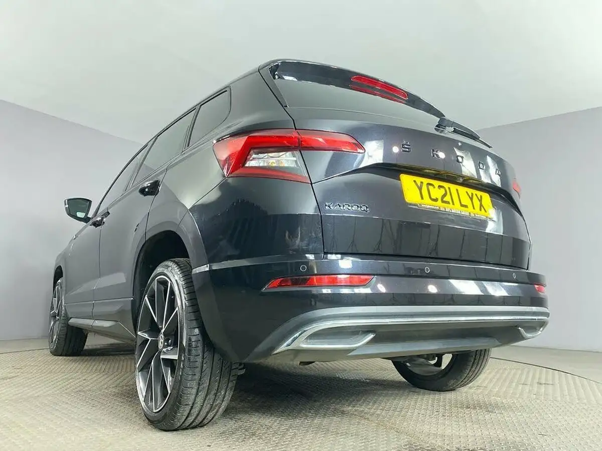 2021-skoda-karoq-15-tsi-sportline-dsg-big-13