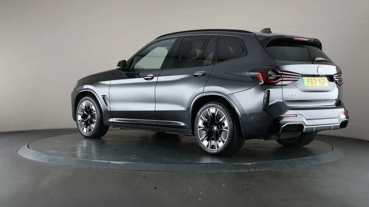 2022-bmw-ix3-e-m-sport-pro-big-5