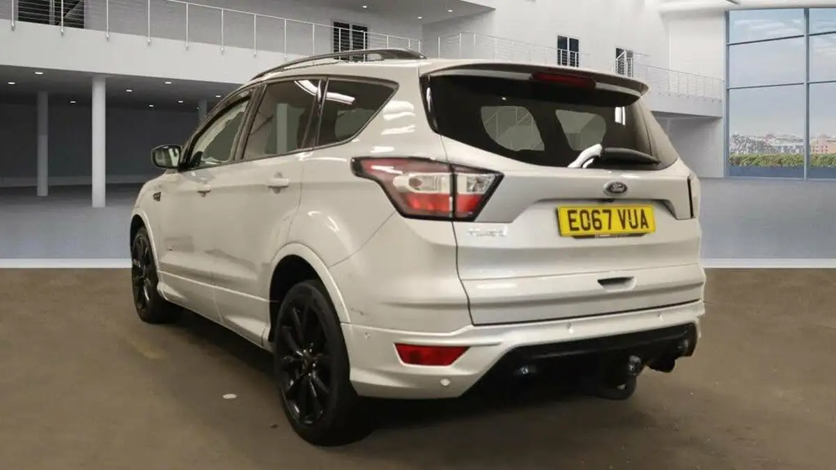 2017-ford-kuga-20tdci-st-line-x-180ps-awd-ss-powershift-big-6