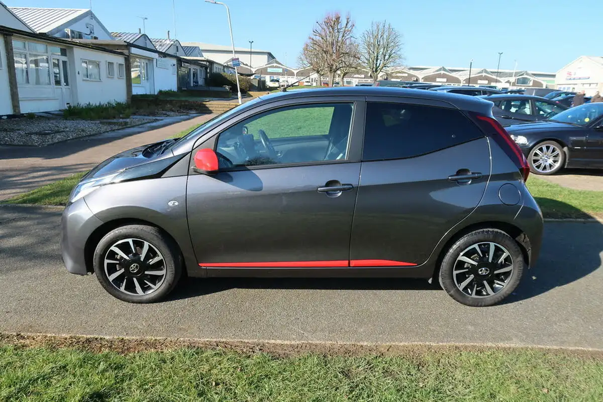 2021-toyota-aygo-10-vvt-i-x-trend-tss-big-7