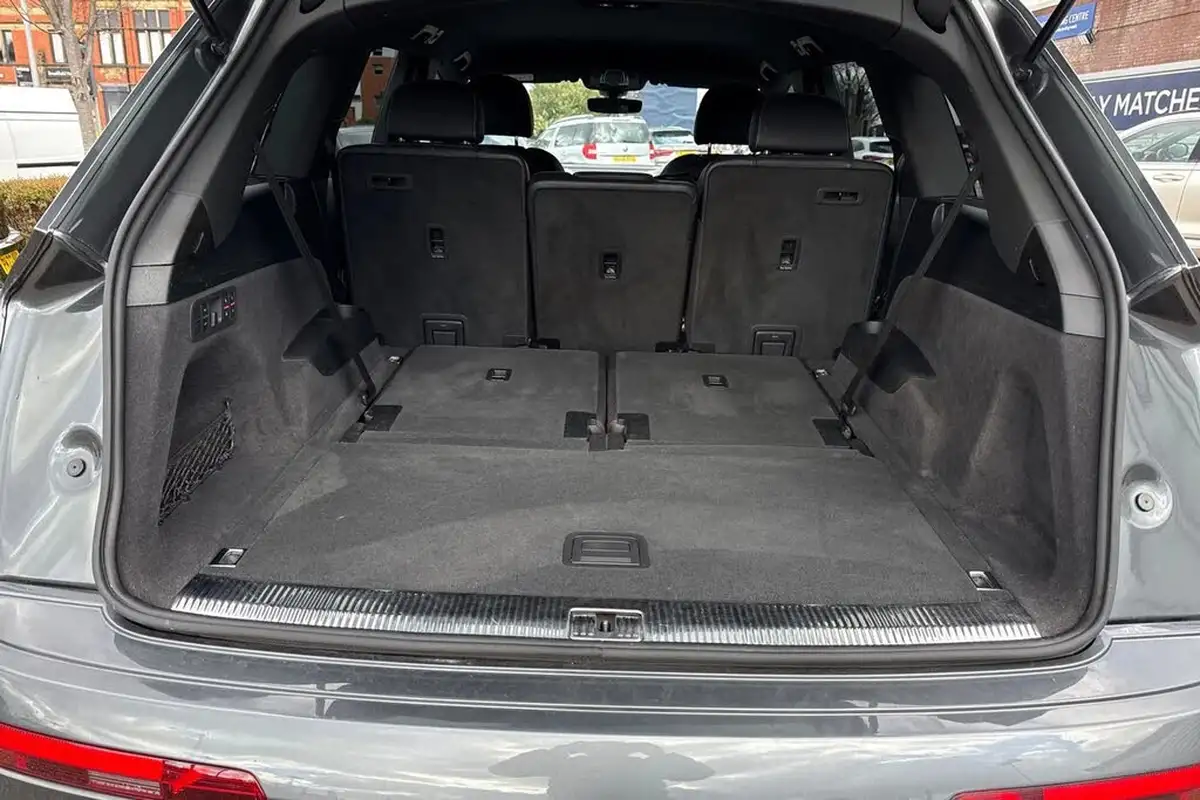 2019-audi-q7-30-50-tdi-s-line-ss-big-6