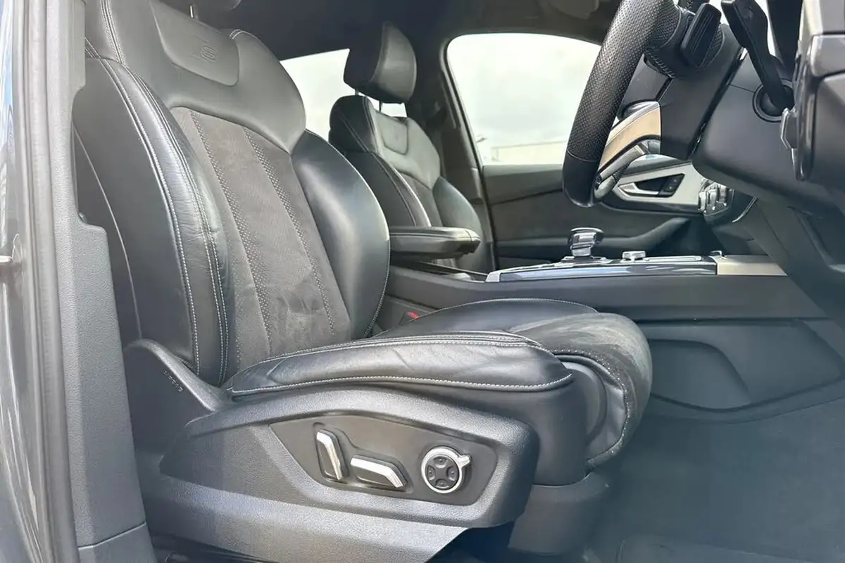 2019-audi-q7-30-50-tdi-s-line-ss-big-54