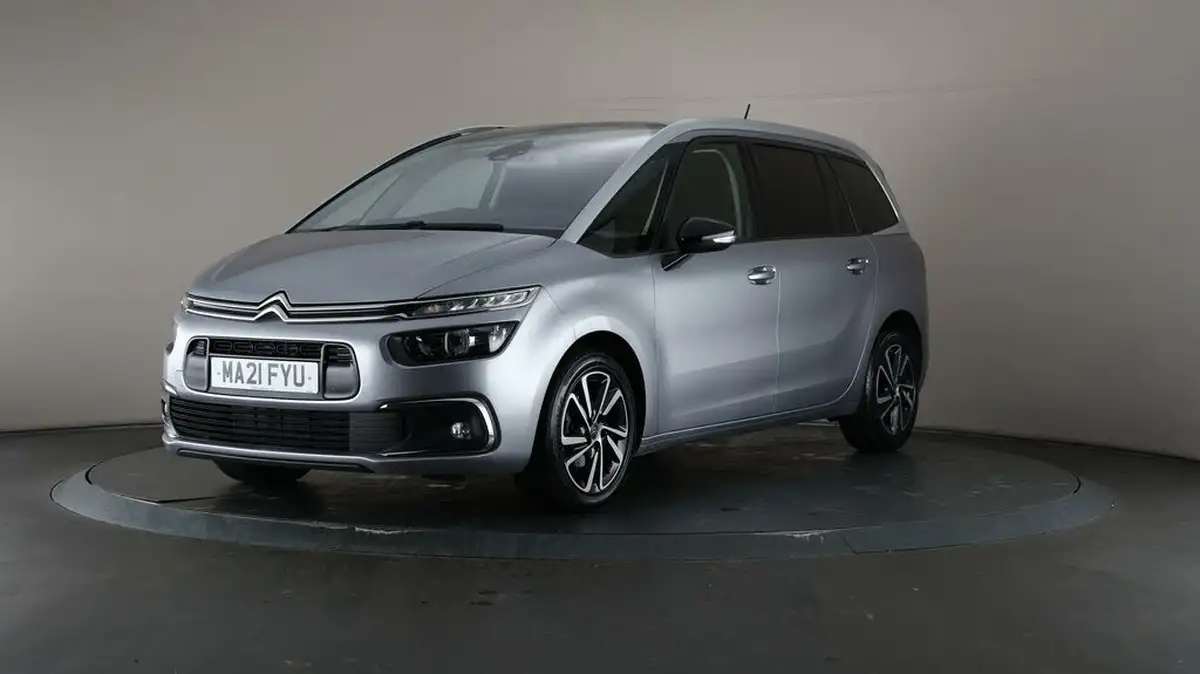 2021-citroen-grand-c4-spacetourer-12-puretech-sense-big-40