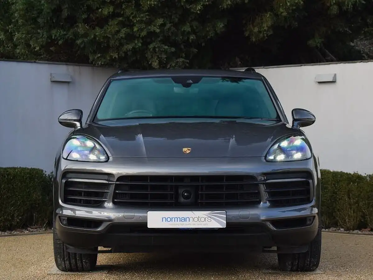 2019-porsche-cayenne-30-v6-station-wagon-big-11