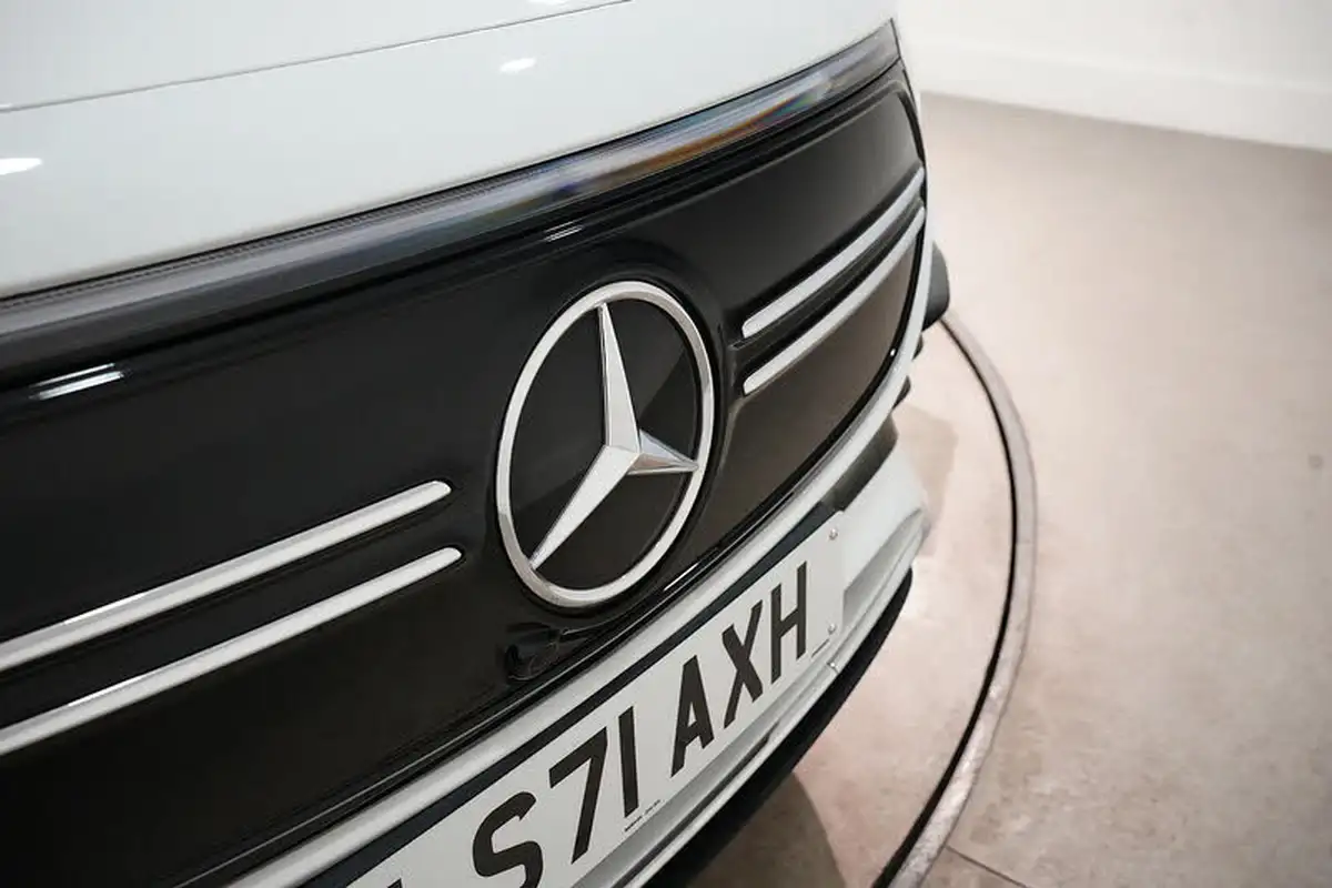 2021-mercedes-benz-eqa-e-eqa-250-amg-line-premium-big-18