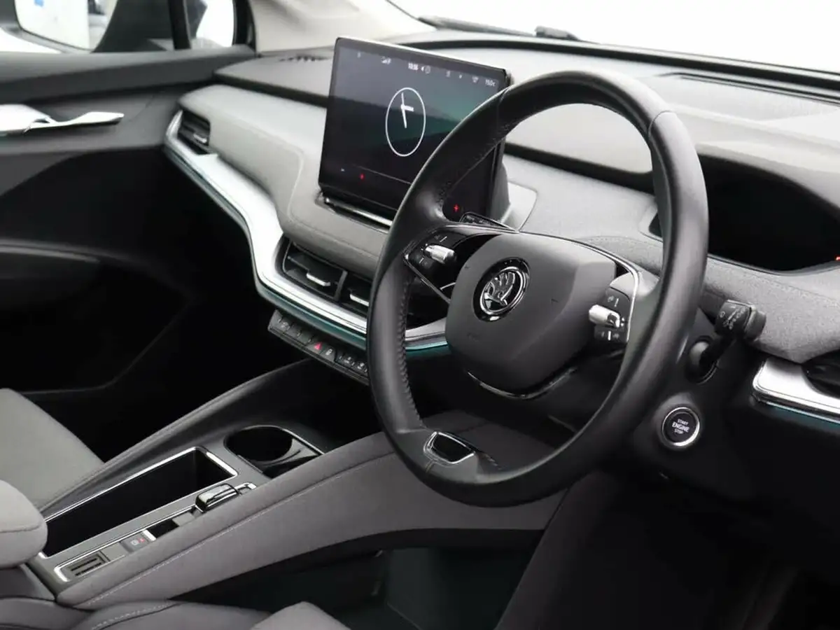 2021-skoda-enyaq-e-60-62-kwh-big-5