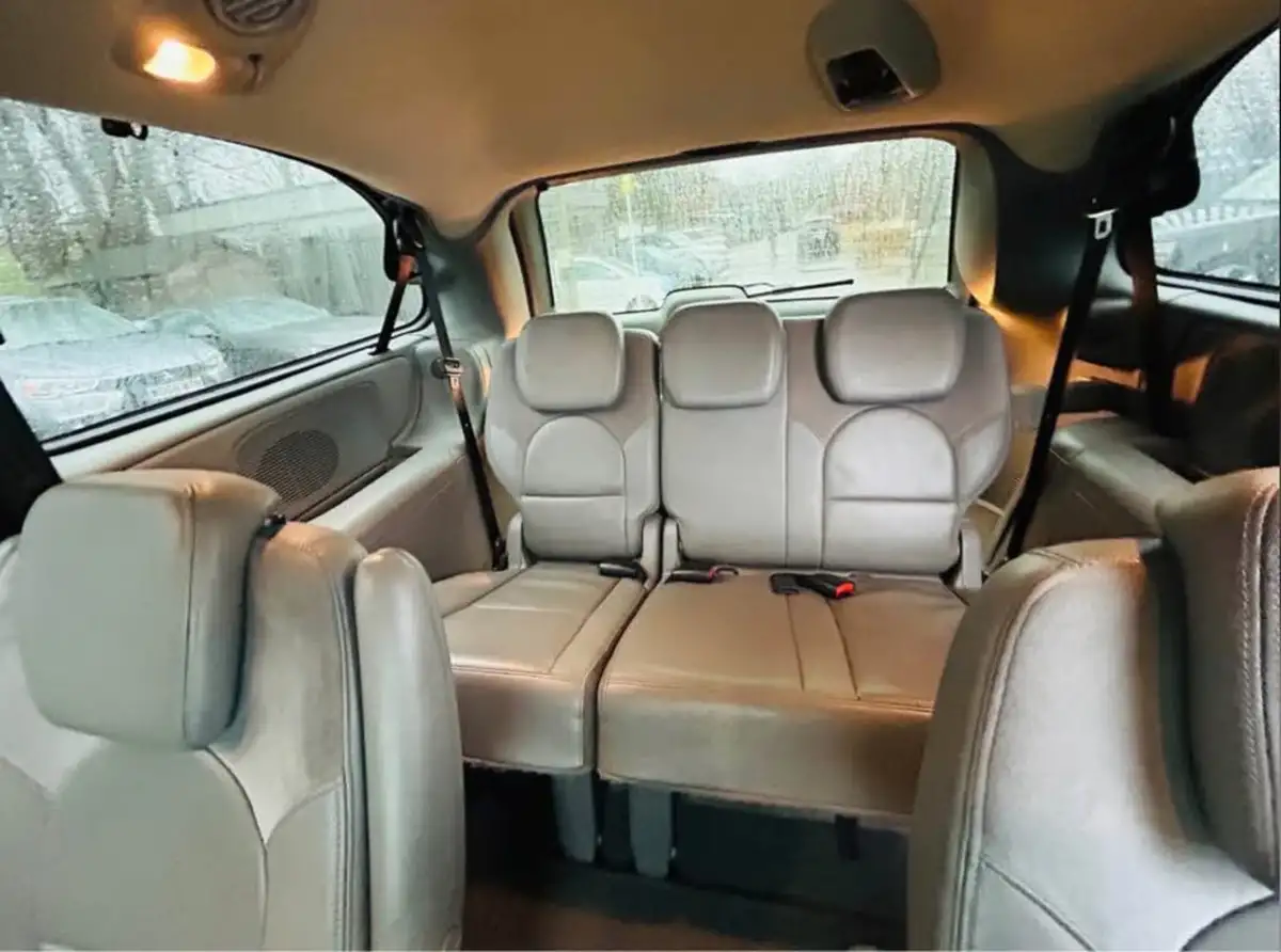 2006-chrysler-grand-voyager-33-limited-xs-big-10