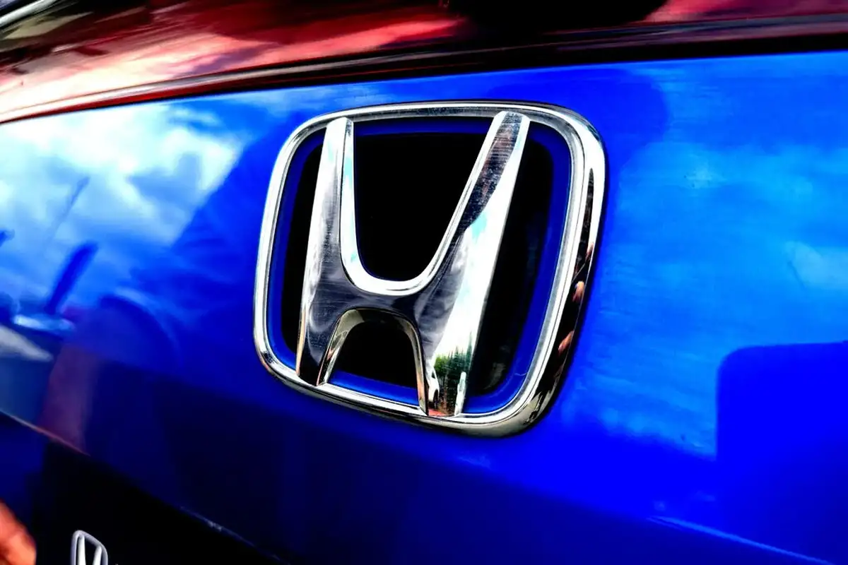 2024-honda-civic-20-i-mmd-advance-big-12