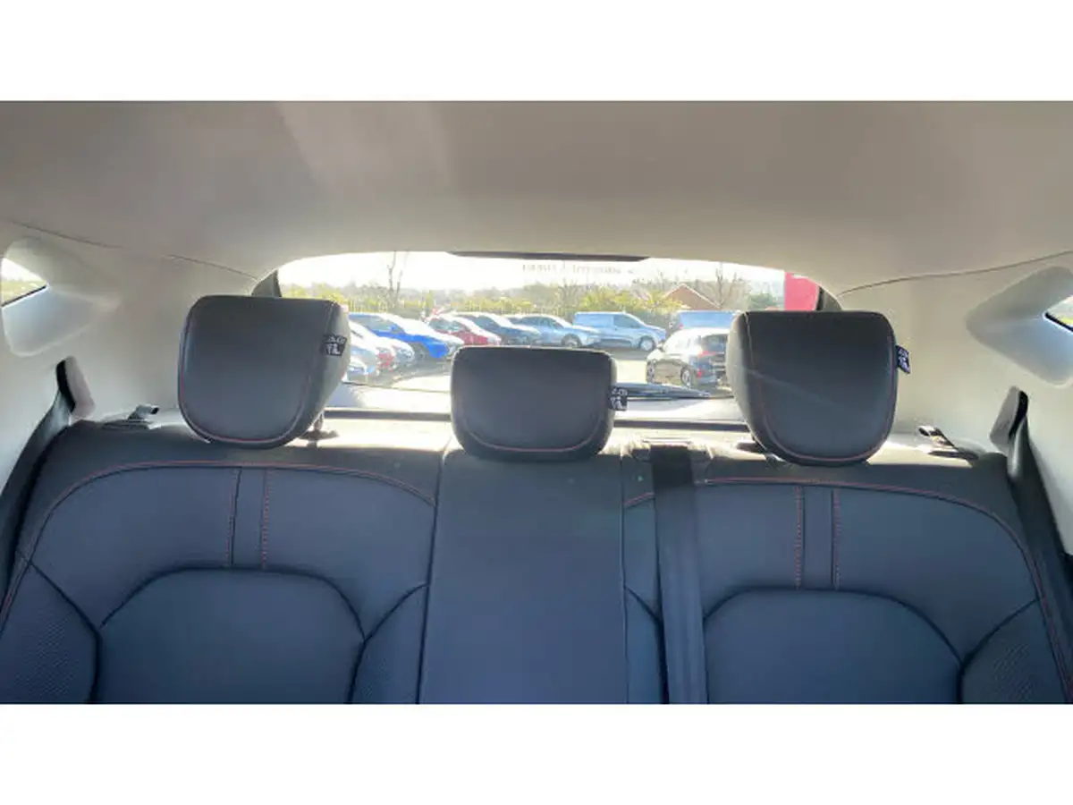 2024-mg-zs-suv-15-vti-tech-exclusive-big-14
