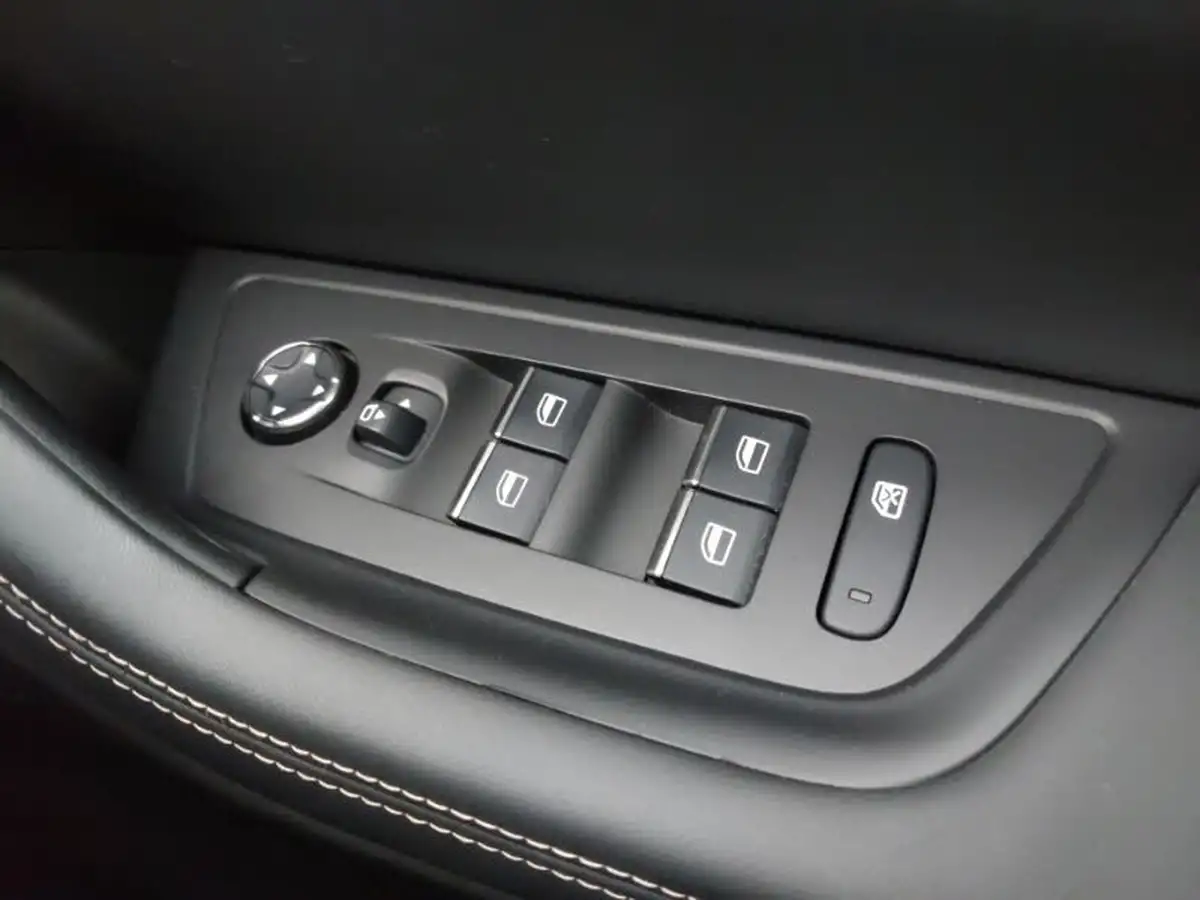 2019-peugeot-508-15-bluehdi-gt-line-big-18