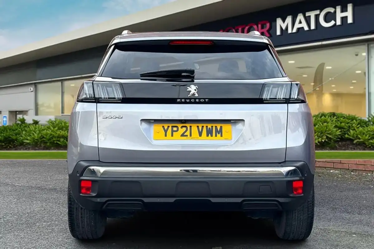 2021-peugeot-3008-suv-12-puretech-allure-premium-big-3
