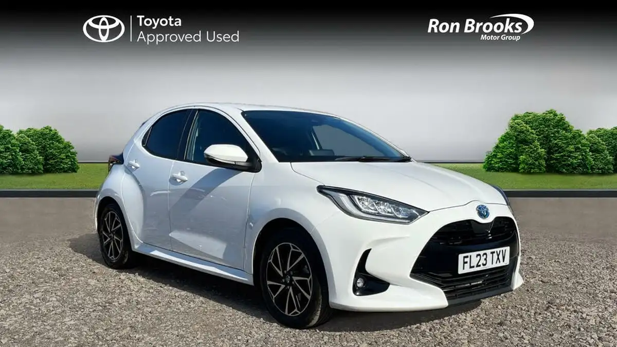 2023-toyota-yaris-15-vvt-i-design-big-0
