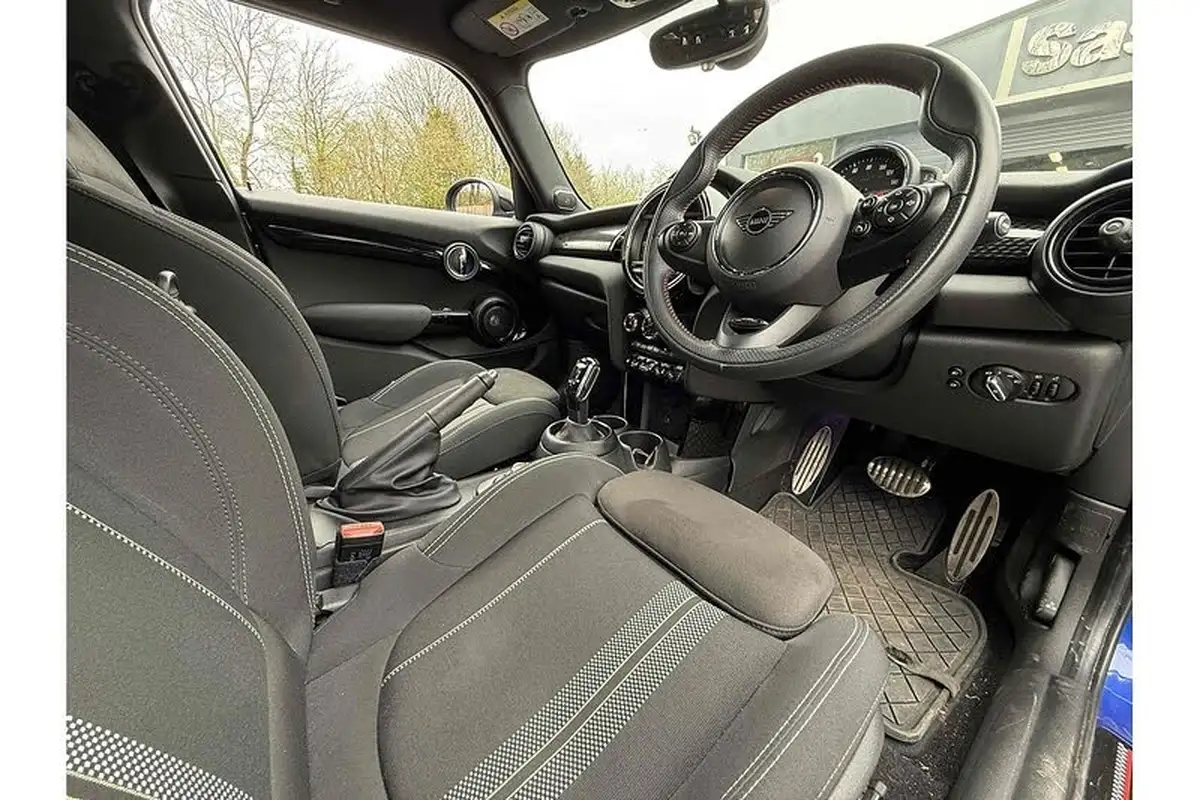 2020-mini-cooper-20-cooper-s-sport-189bhp-hatchback-5d-auto-big-12