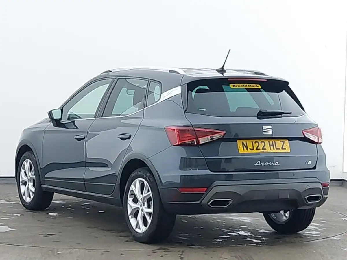 2022-seat-arona-10-tsi-fr-big-1