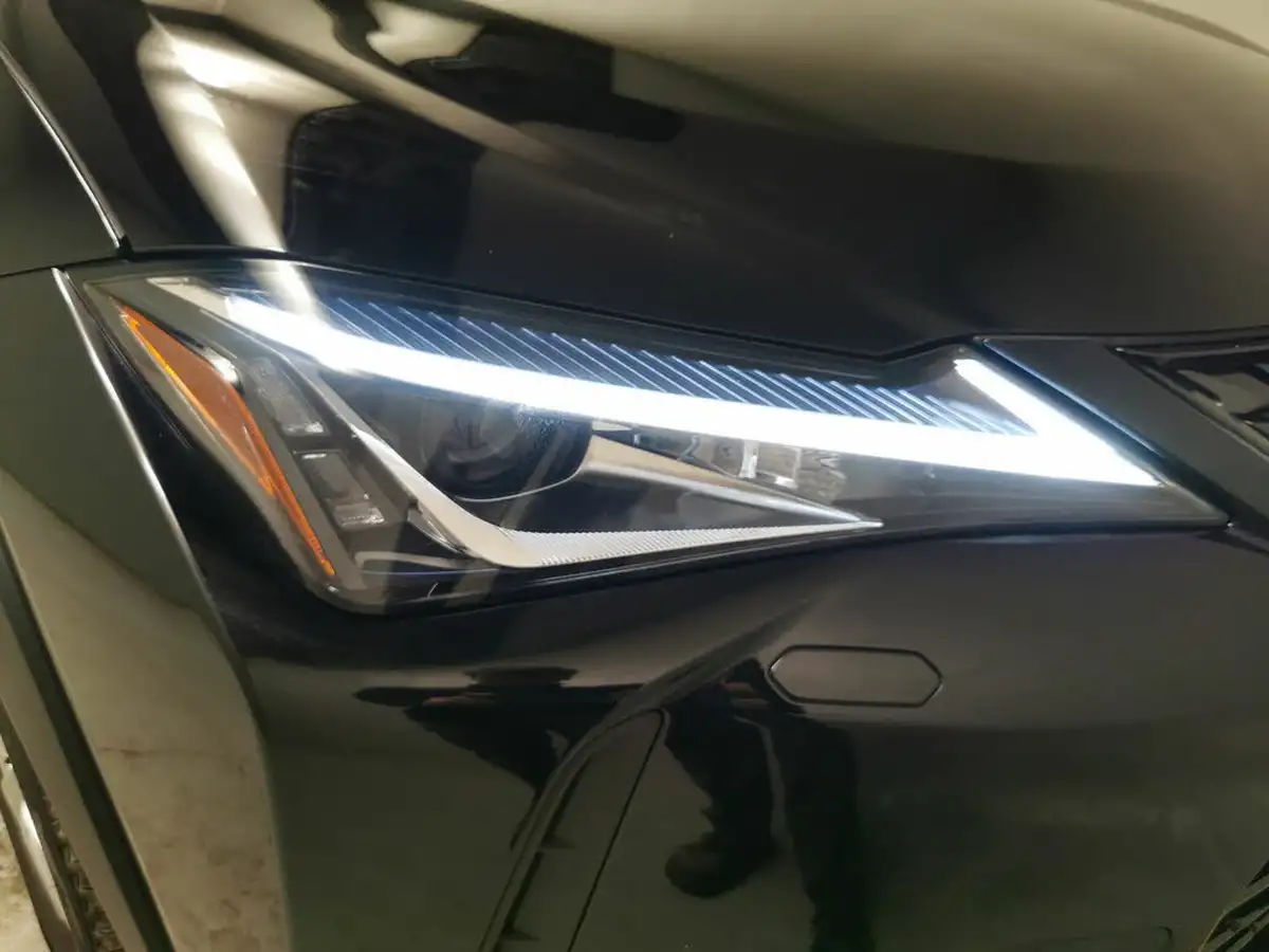 2021-lexus-ux-250h-20-ux-184bhp-without-navigation-big-22