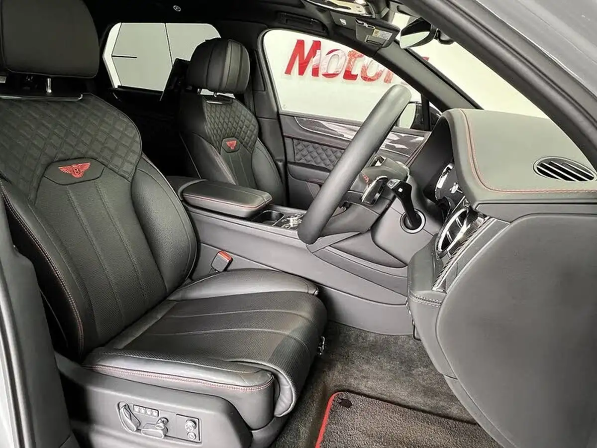 2023-bentley-bentayga-40-v8-s-big-9