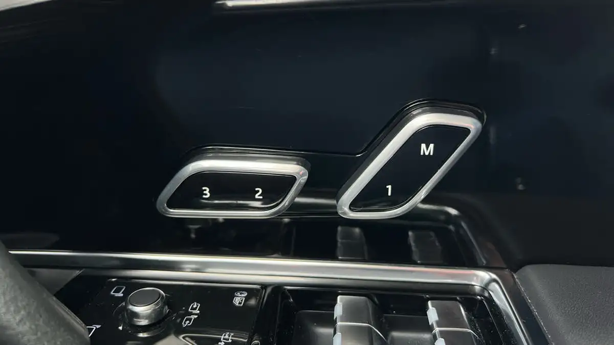 2022-land-rover-range-rover-30-p400-autobiography-big-23