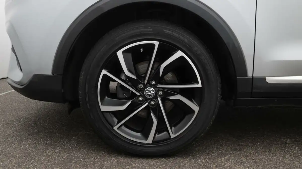 2023-mg-zs-suv-15-vti-tech-exclusive-big-18